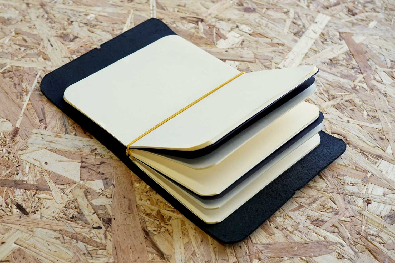 Never-ending journal, Explore. Dream. Discover; A6 leather travel journal with gold foiled compass on the cover with blank pages