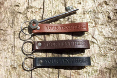 Leather keyring in black leather, light brown leather and dark brown leather